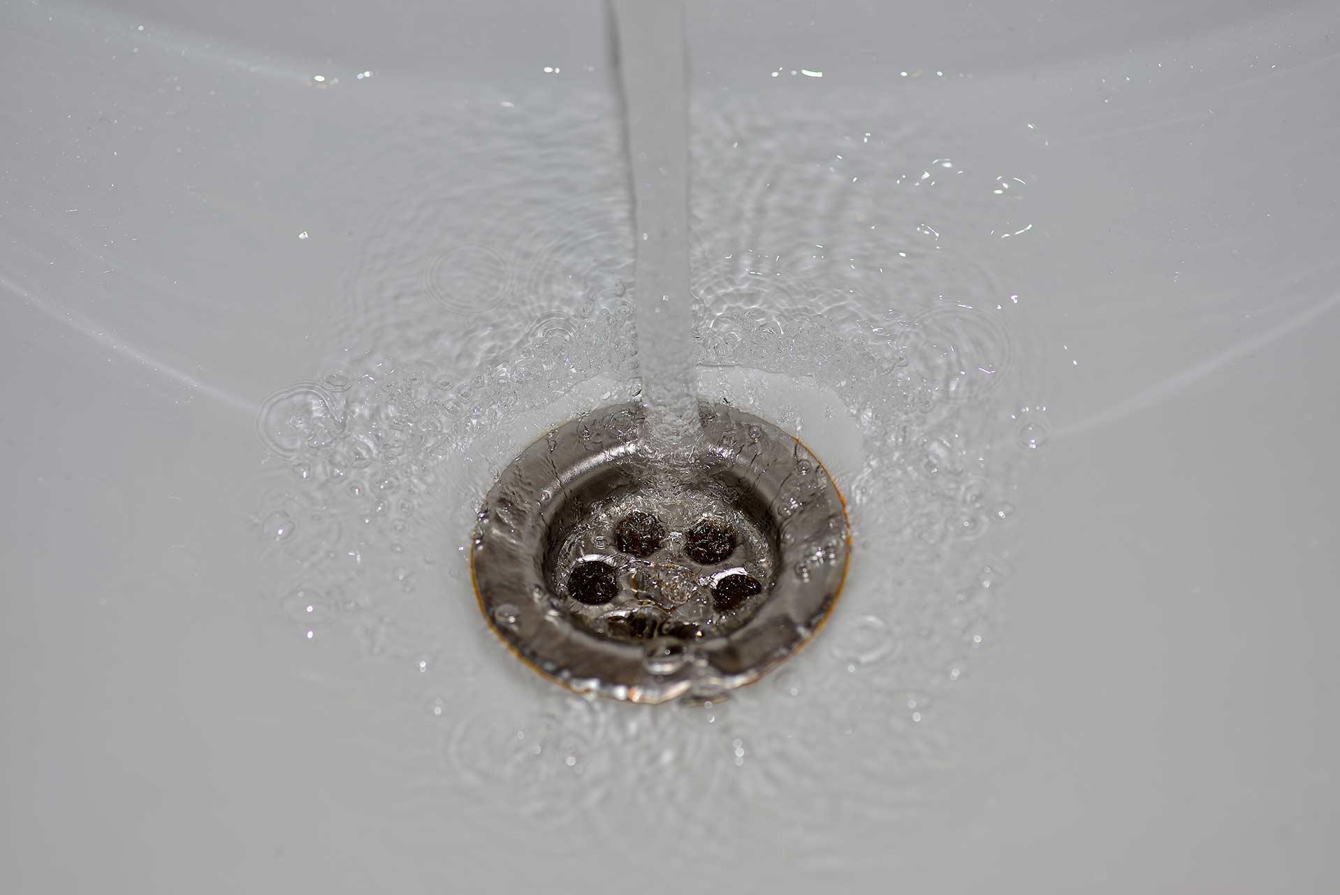 A2B Drains provides services to unblock blocked sinks and drains for properties in Holbeach.